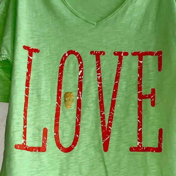 🍀MissLook Skull Love v-neck T-shirt - Picture 5 of 15